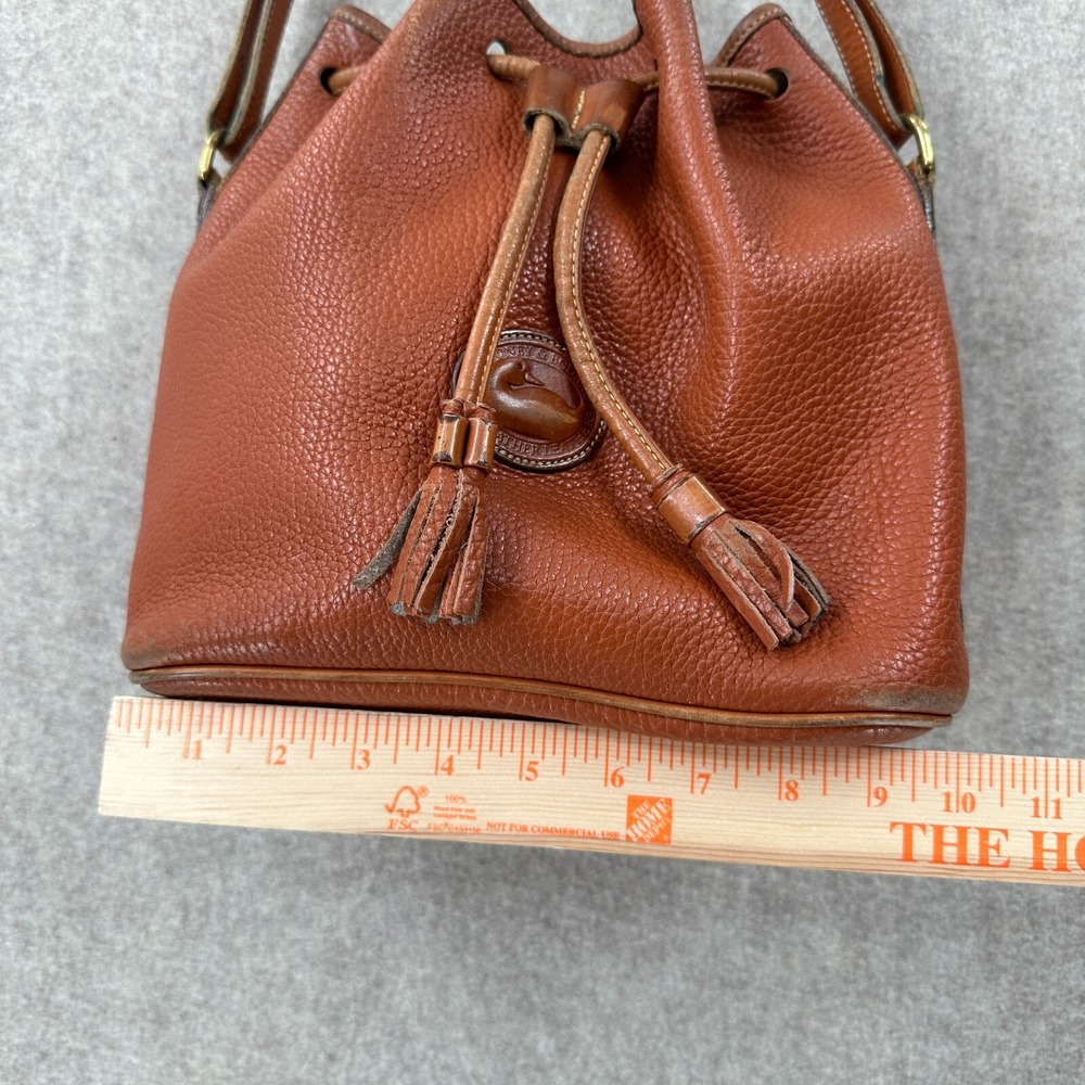 VTG DOONEY & BOURKE Tan Brown Bucket Bag Purse All Weather Leather‎ Shoulder - Picture 11 of 14